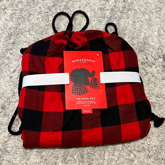 Women’s Plaid 3pc Backpack and Pajama Set - Picture 3 of 4